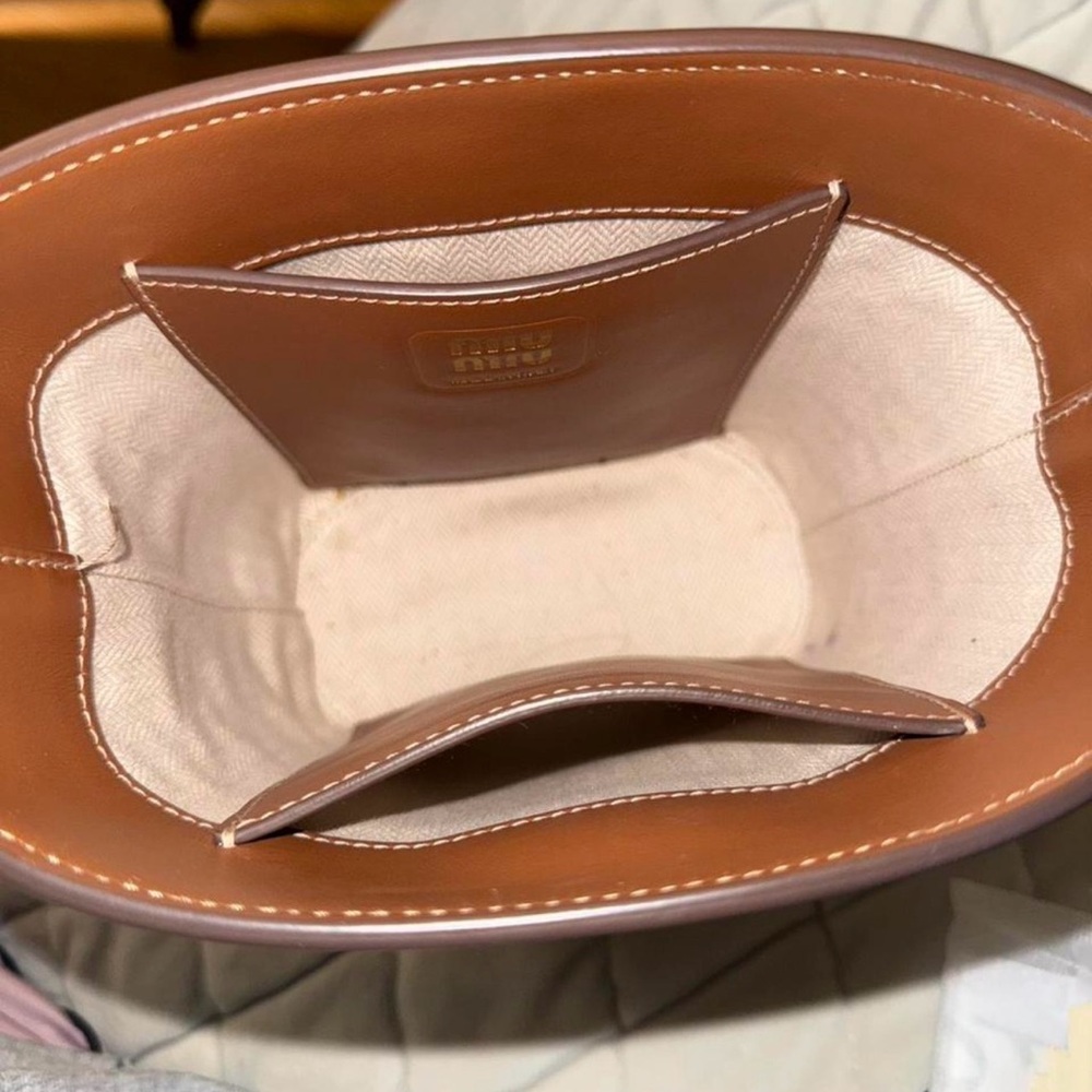 Miu Miu Tan Leather Women’s Bucket Bag - Picture 4 of 6